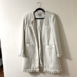 I have 3 of these, cream, red, brown. Only worn once.